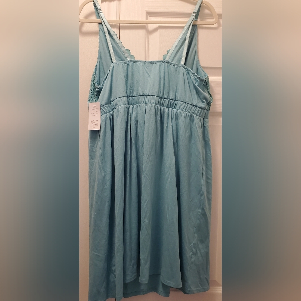 Elegant Blue Lace Dress - Picture 2 of 3